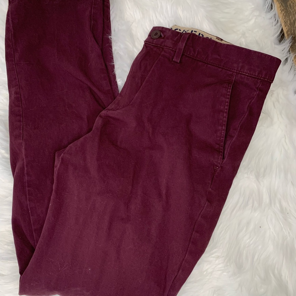 DOCKERS maroon aplha khakis slim fit